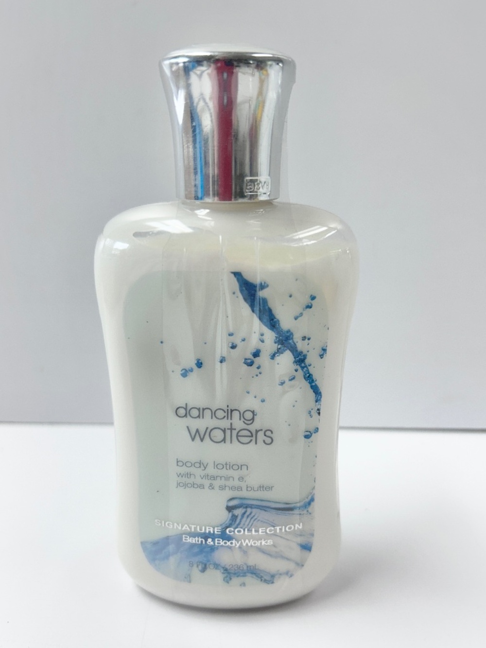 New Bath & Body Works Dancing Waters Jojoba Shea Butter Vitamin E Body Lotion